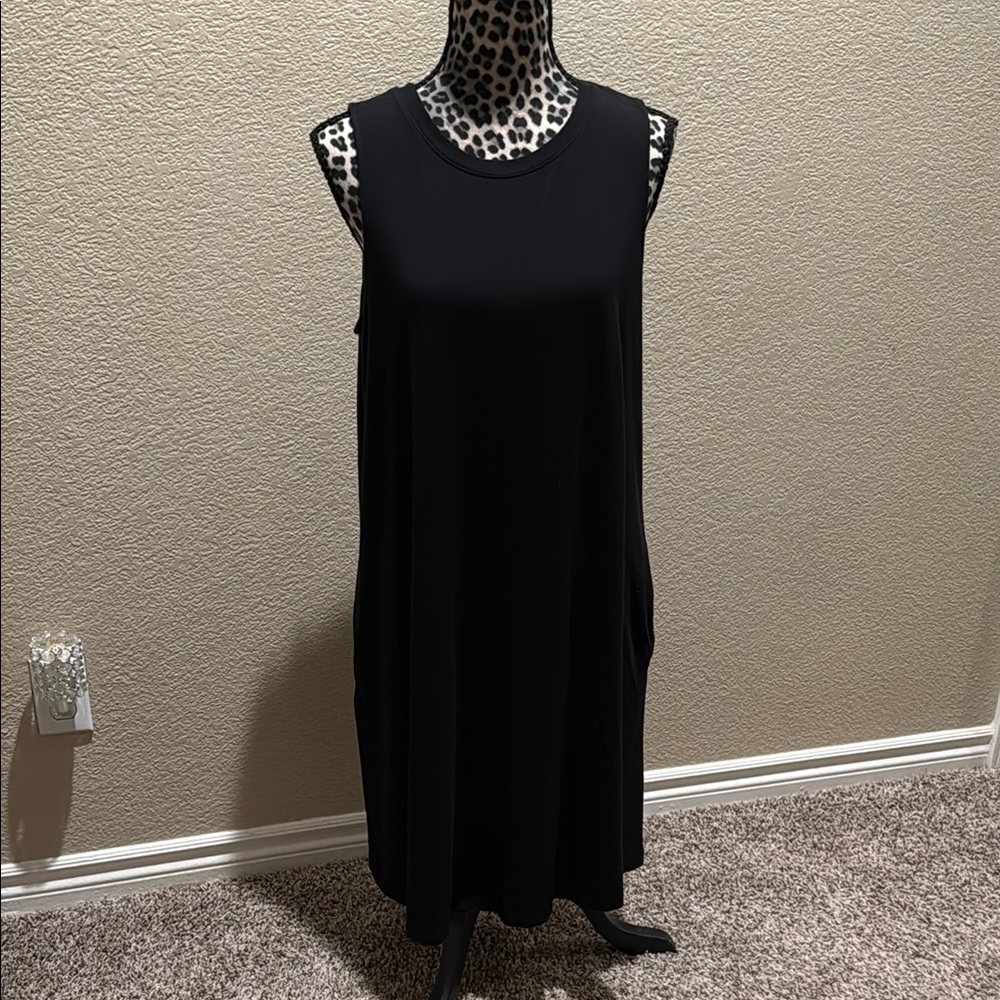 Time and Tru t shirt Black Sleeveless Dress